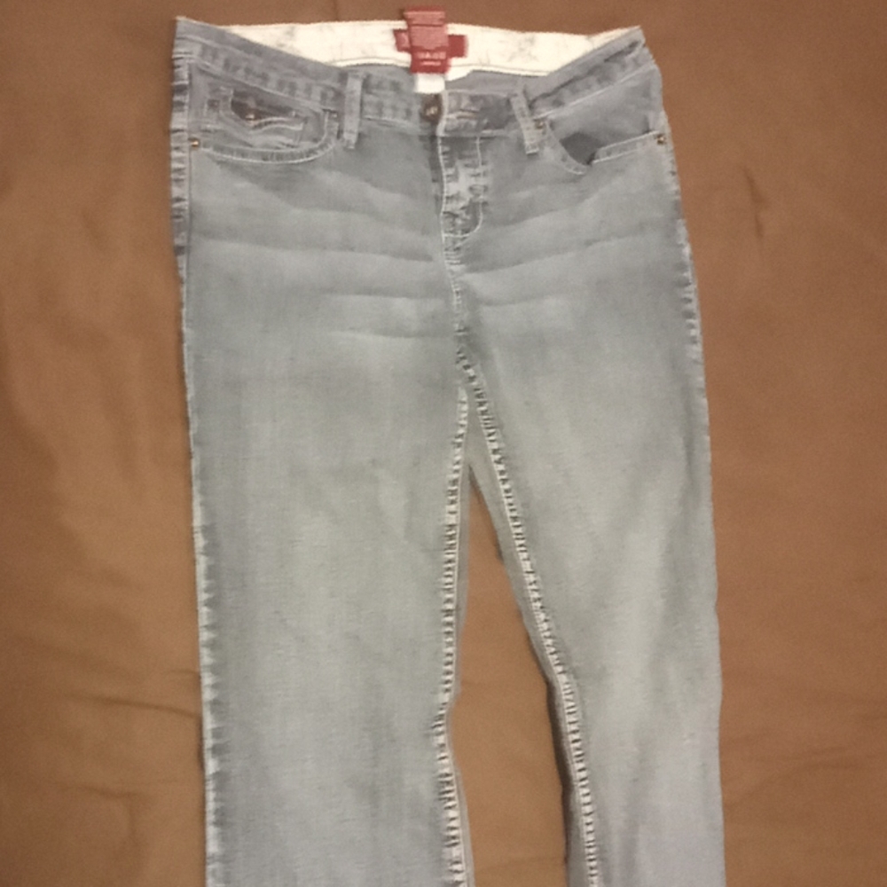 Jeans - Picture 2 of 4